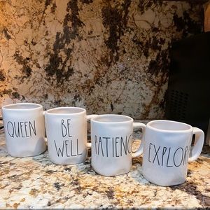 Set of 4 Rae Dunn coffee mugs